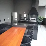 Studio Com Piscina Muito Proximo Ao Metro!