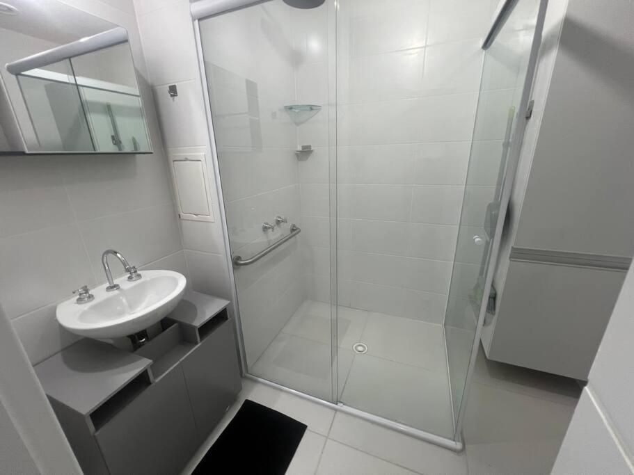 Com Piscina Muito Proximo Ao Metro! Apartamento *